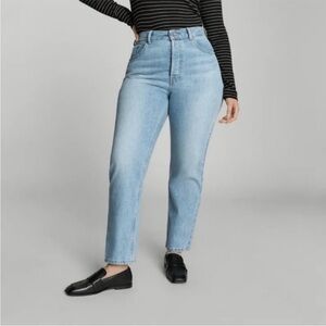 Everlane Curvy Cheeky Jean